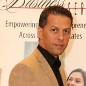 Meet your Posher, Elton